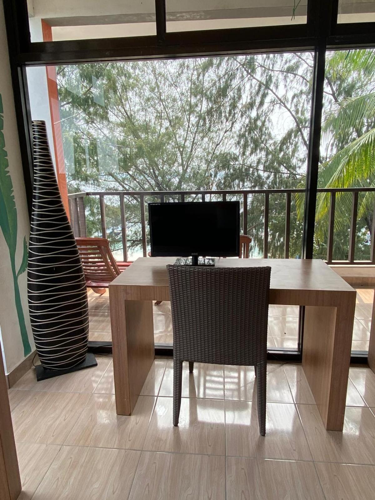 Hotel Tropica Gili Total Body Fit Gili Trawangan Esterno foto