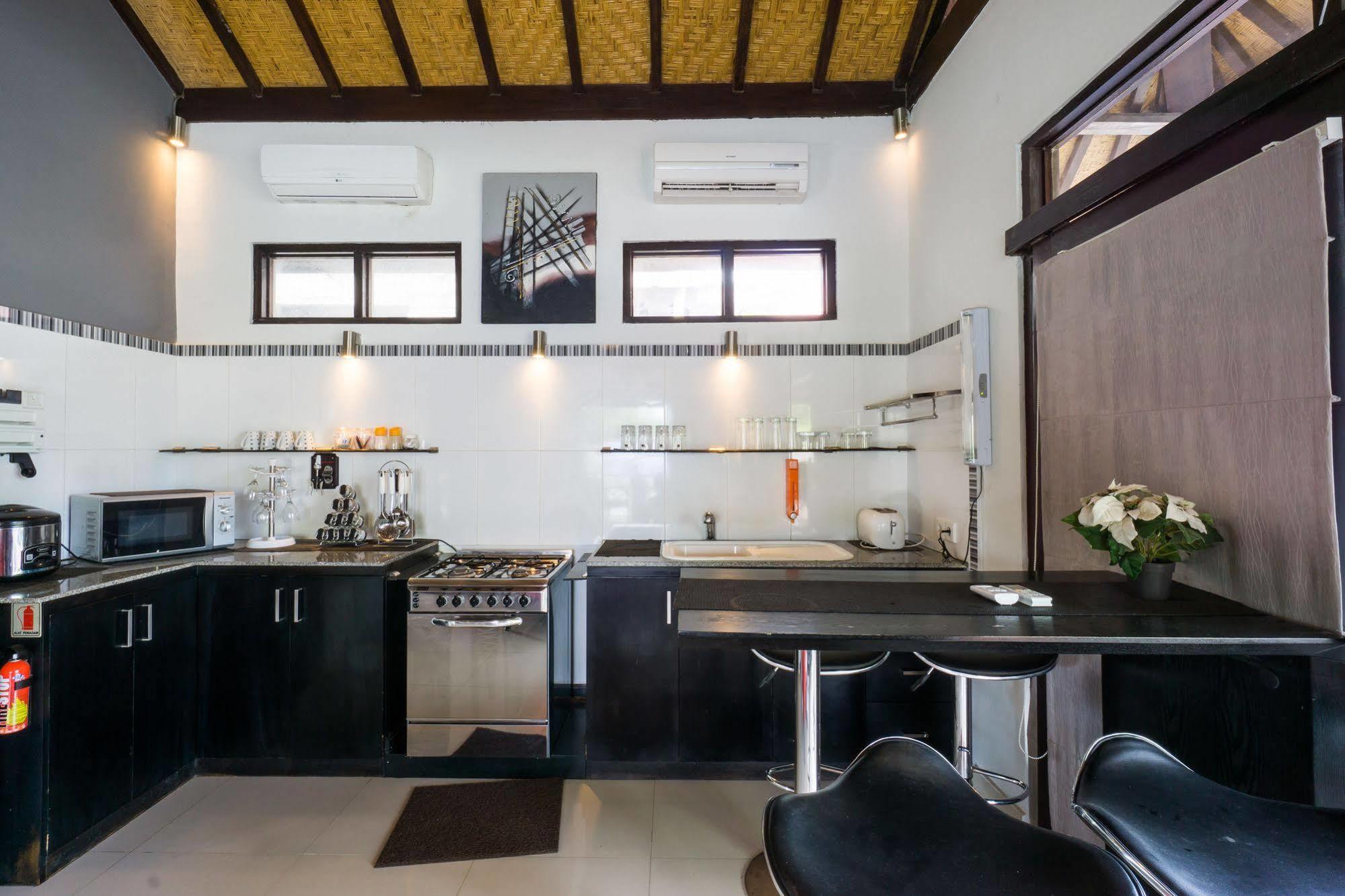 Hotel Tropica Gili Total Body Fit Gili Trawangan Esterno foto